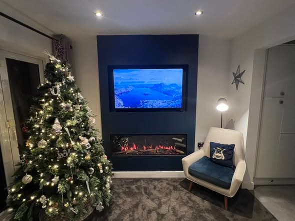Bespoke Media Wall with Vision VS150 Electric Fire