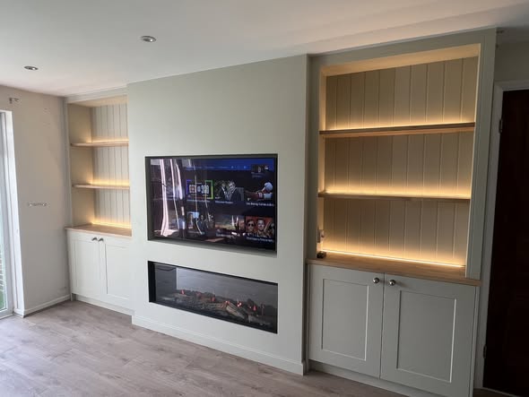 Bespoke Fireplace Wall with Nevis 5 Stove and Alcove Cabinetry