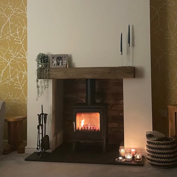 CastTec Nevis T5 Feature Chimney Breast in Blyth