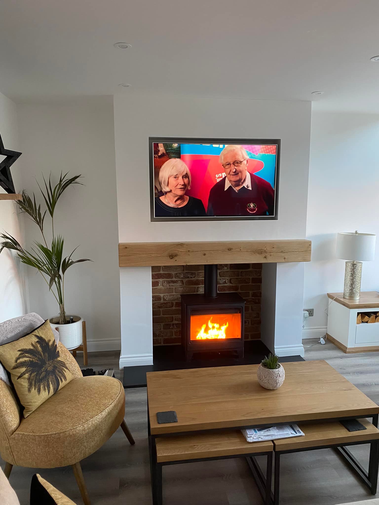 Solus 1500 Electric Fire Media Wall in Morpeth