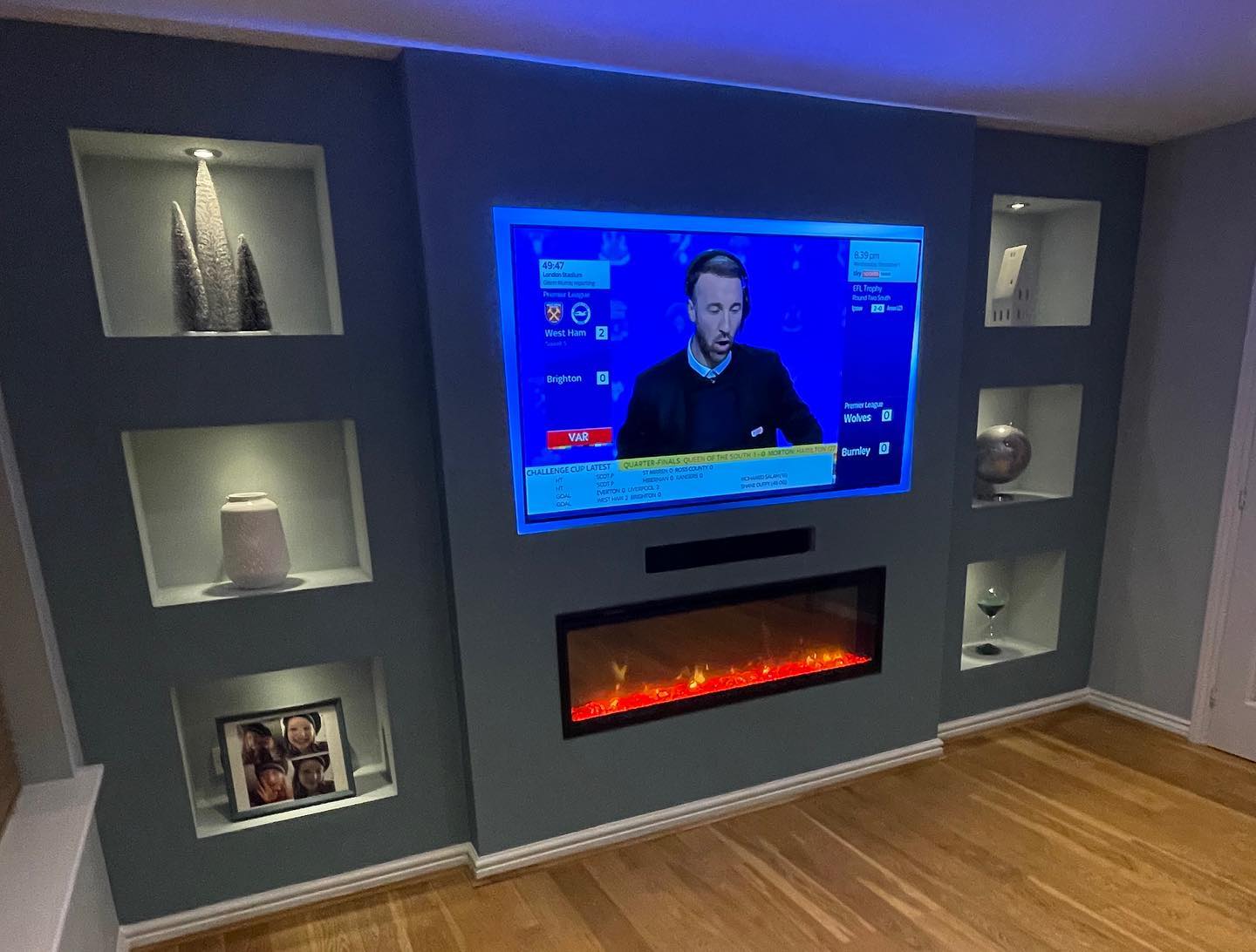 Dimplex Ignite XL Media Wall in Jarrow