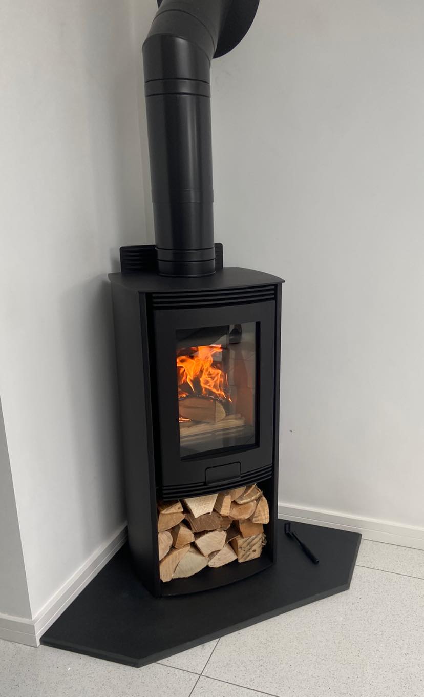 Di Lusso R4 Euro Stove Installation in Wallsend Extension