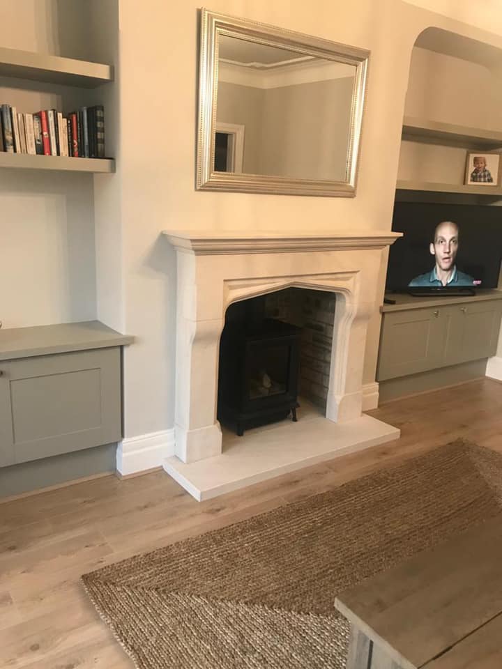 Sheraton 5 Gas Stove with Beaufort Limestone Surround