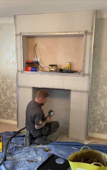 Parkray Aspect 4 with Small False Chimney Breast