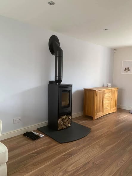 Bassington Cream Enamel Stove with Hybrid Chimney and Twin Wall Flue