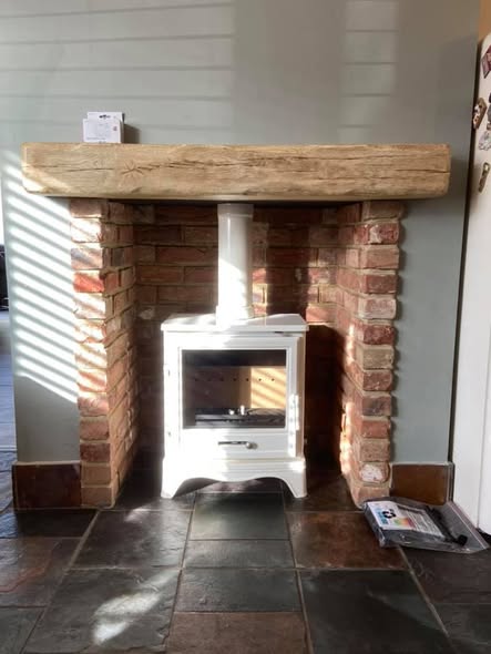 Bassington Cream Enamel Stove with Hybrid Chimney and Twin Wall Flue