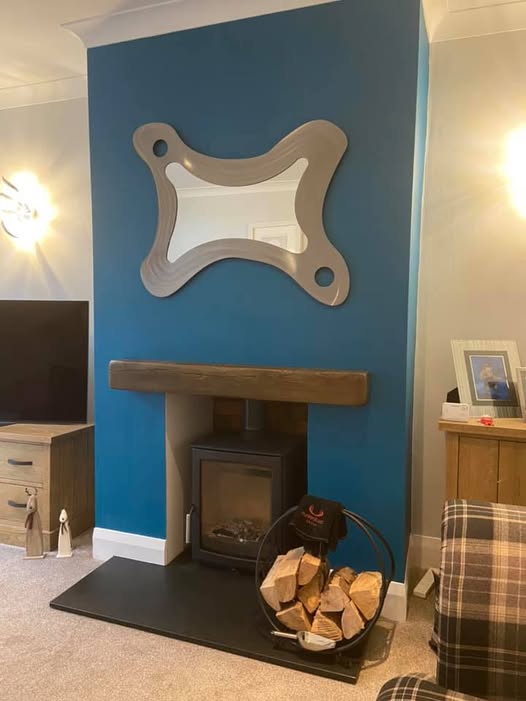 Vision VEL90 Electric Media Wall with Oak-Lined Display Boxes