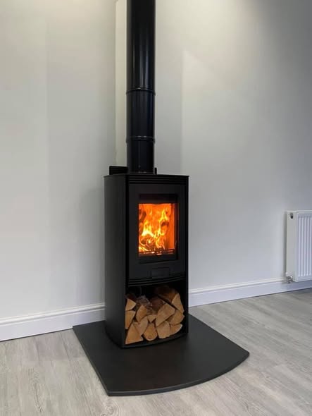 Stuv 30 Compact Stove with Curved Italian Slate Hearth
