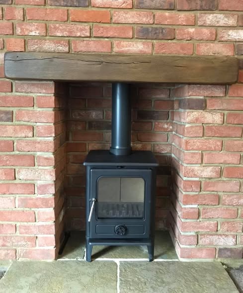 Norvik 5 Stove with Full Brick Slip Chimney Breast