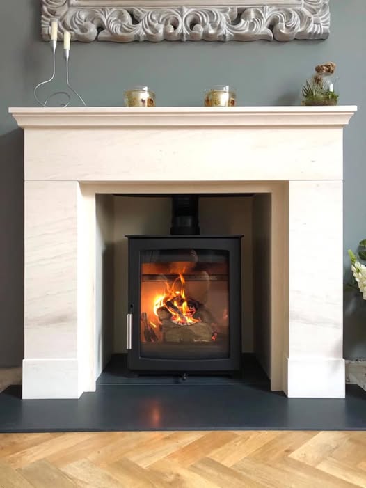 Parkray Aspect 5 Eco with Portuguese Limestone Windsor Surround